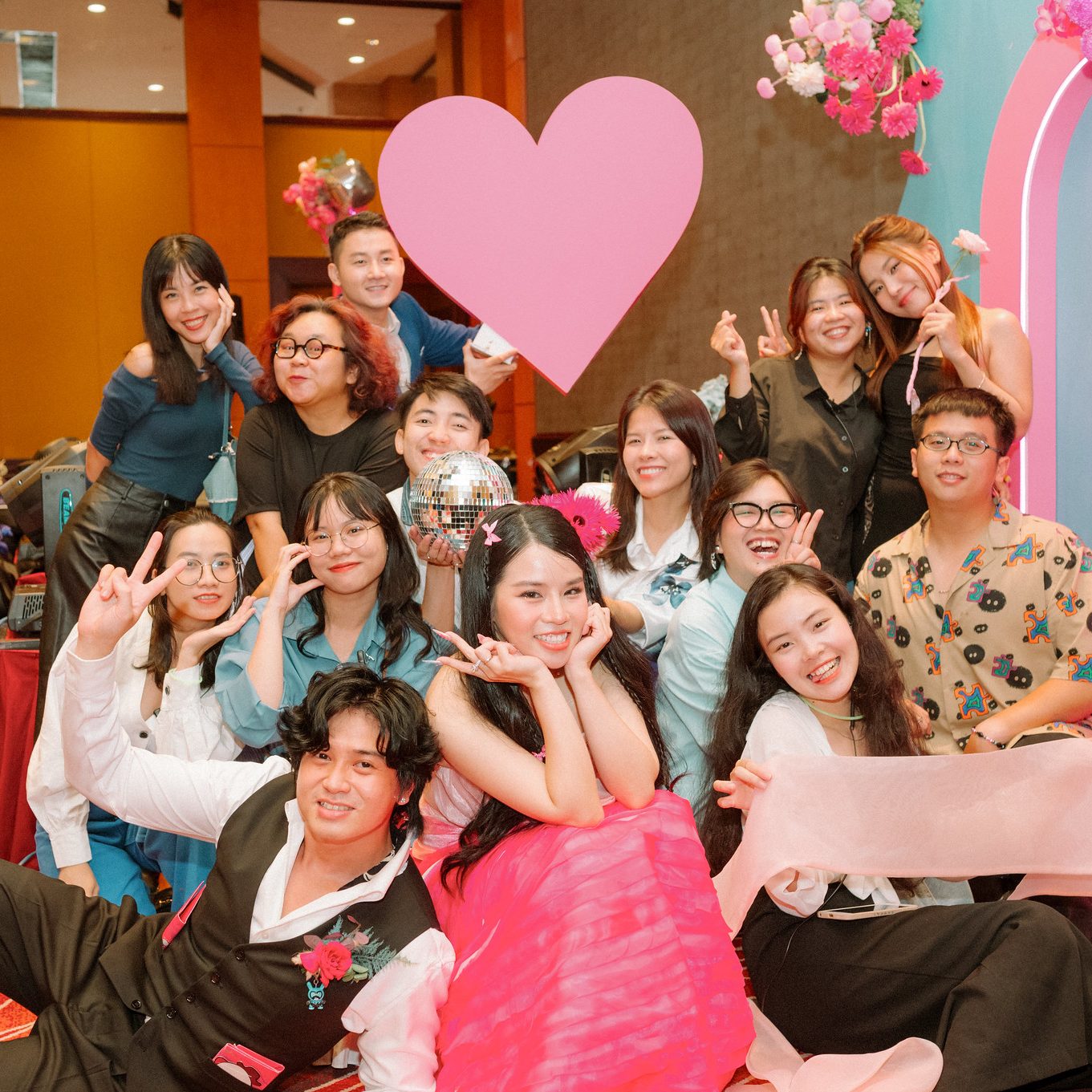 Lynh Thùy Wedding Team