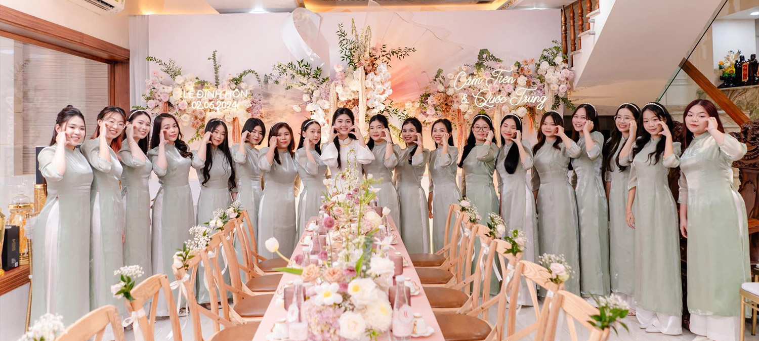 Min Bridal