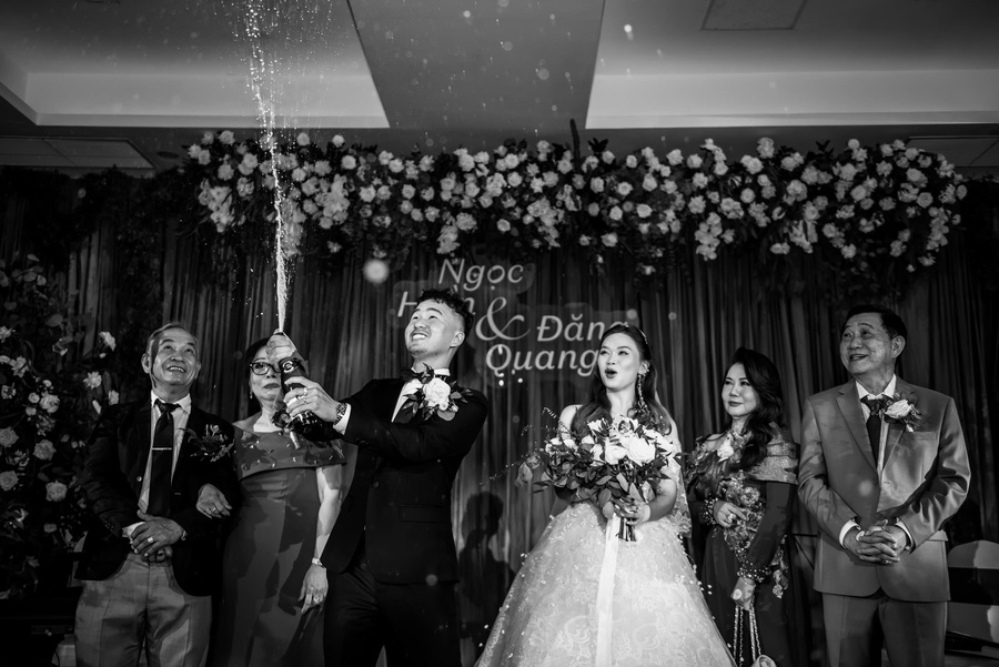 Saigon Wedding Present