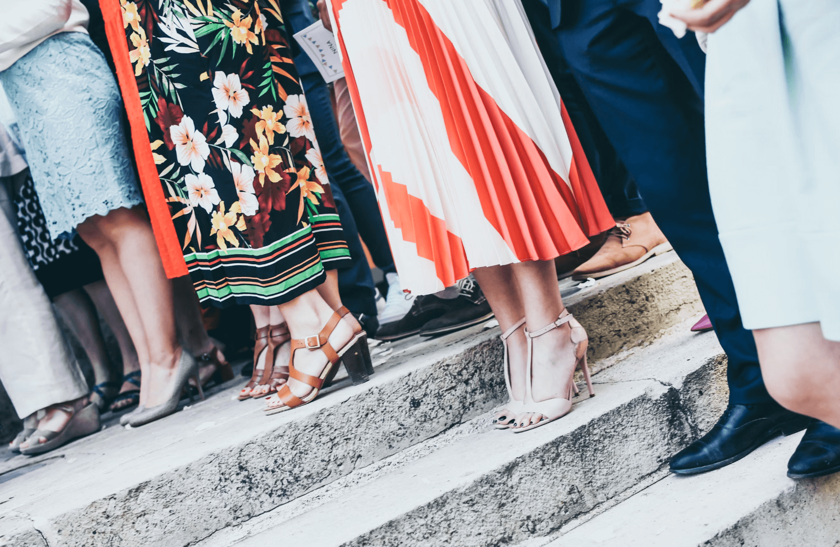 Phong cách Cocktail Attire_Bí quyết thời trang cho khách mời