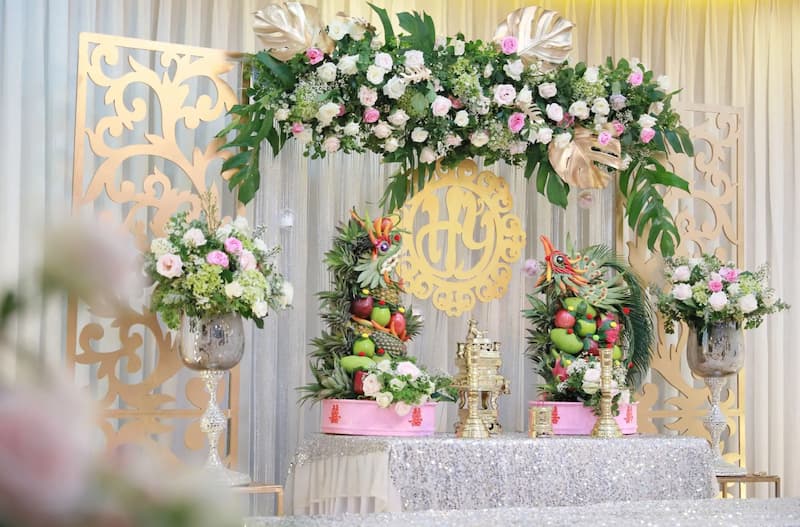 Bày biện hoa quả bàn thờ gia tiên ấn tượng ngày cưới