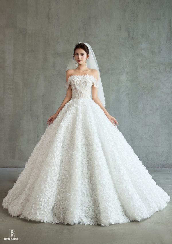 BST mới Ball Gown tại REN Bridal