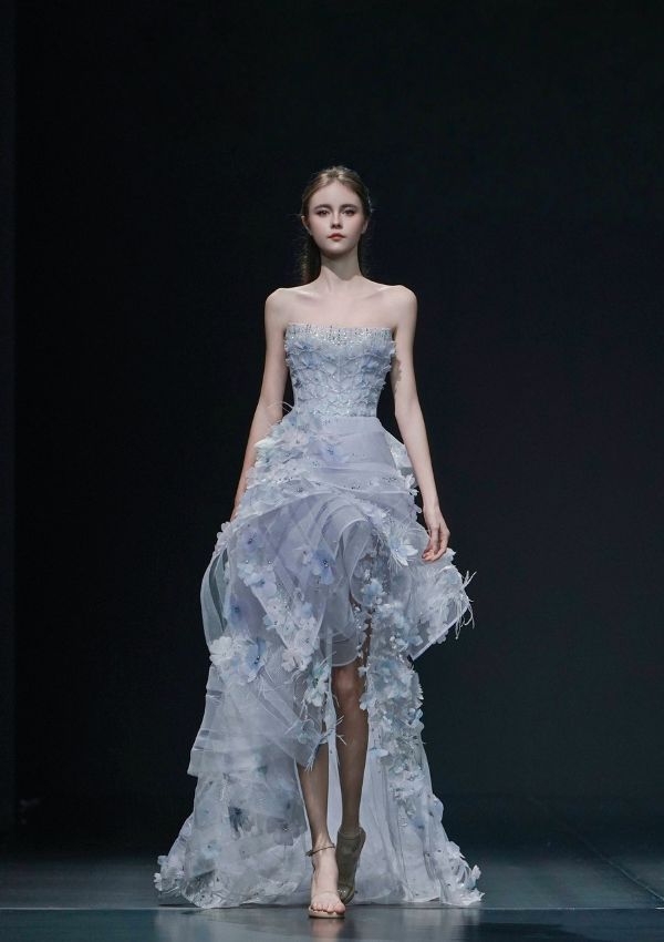 Váy cưới High-low dáng Aline tại Linh Nga Bridal