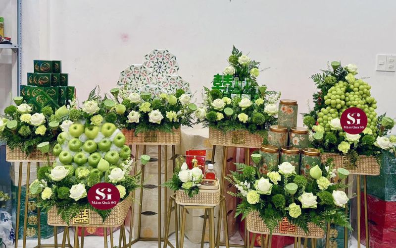 Mẫu quả cưới kết hoa hồng - Nguồn Mâm quả cưới hỏi SG