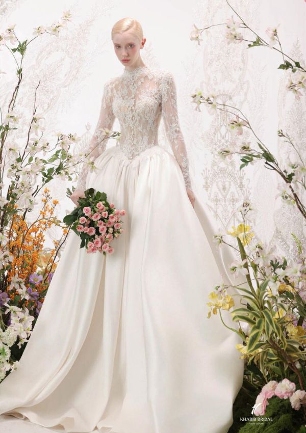 Mẫu váy cưới cho cô dâu bigsize dáng quả táo - Nguồn Khabib Bridal